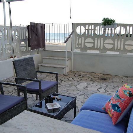 La Casa Sulla Spiaggia Apartment เน็ตตูโน ภายนอก รูปภาพ