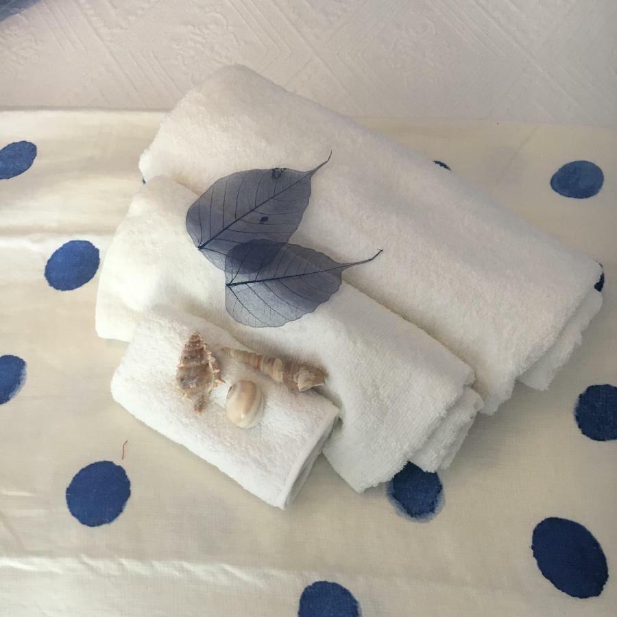 La Casa Sulla Spiaggia Apartment เน็ตตูโน ภายนอก รูปภาพ