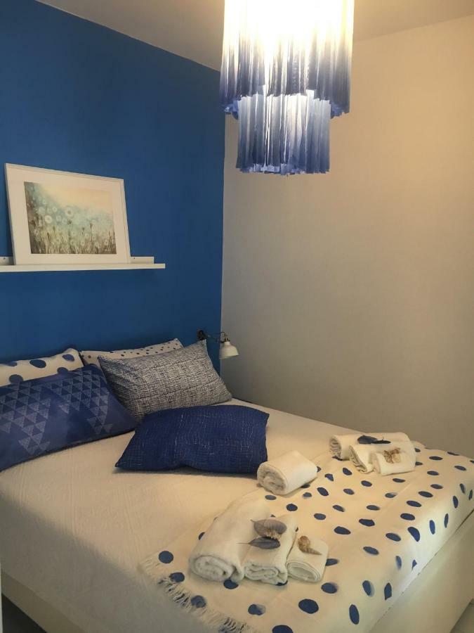 La Casa Sulla Spiaggia Apartment เน็ตตูโน ภายนอก รูปภาพ